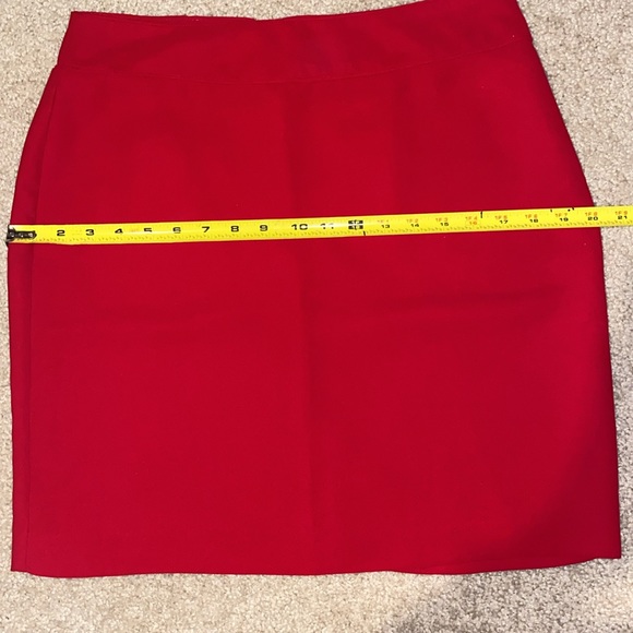 Like new!! BMoss Red skirt Size 8 - Picture 8 of 8